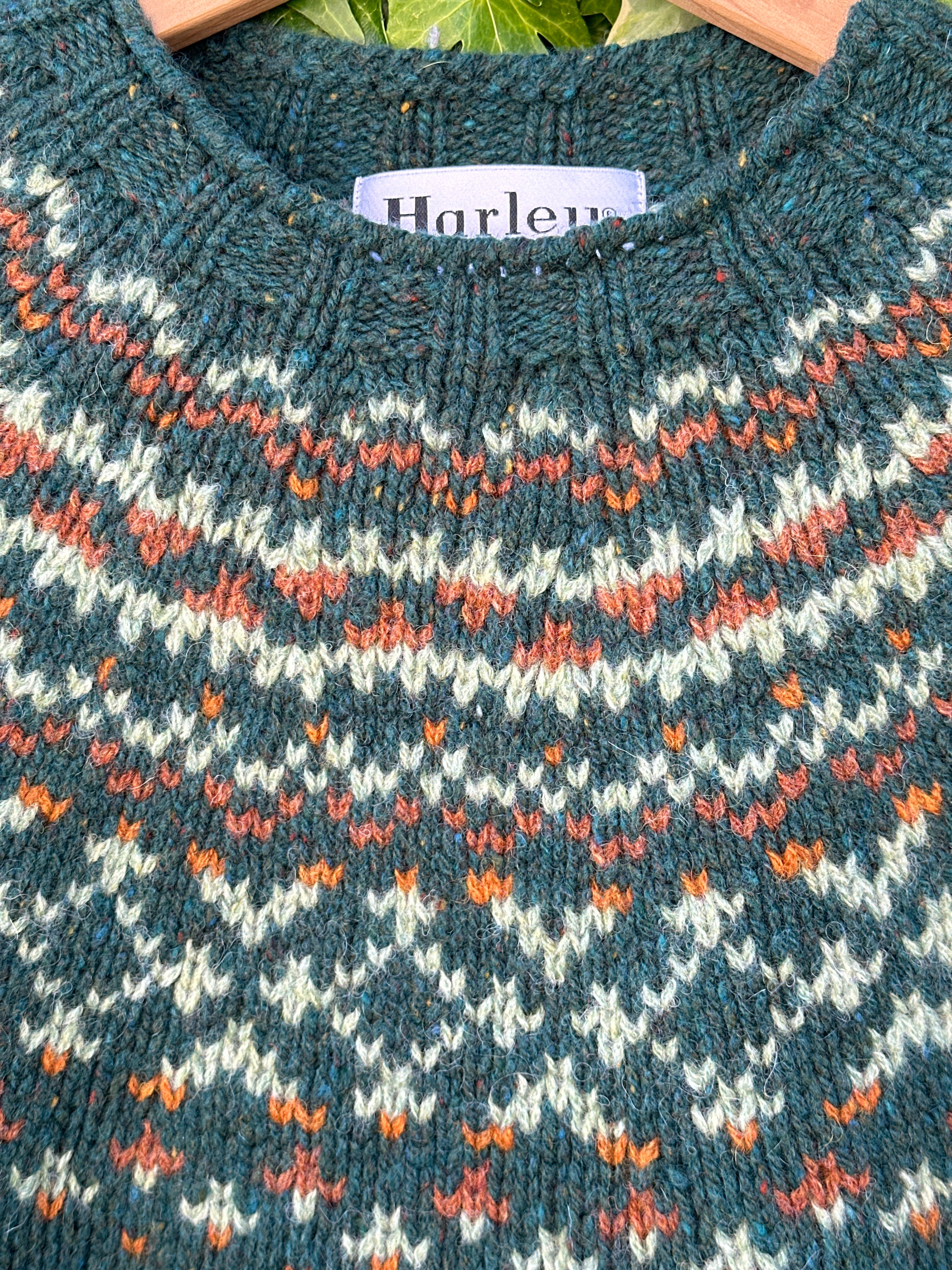 New Harley Of Scotland Chunky Knit In Canna