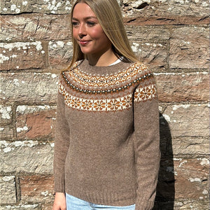 New Harley Of Scotland Fairisle In Nutmeg