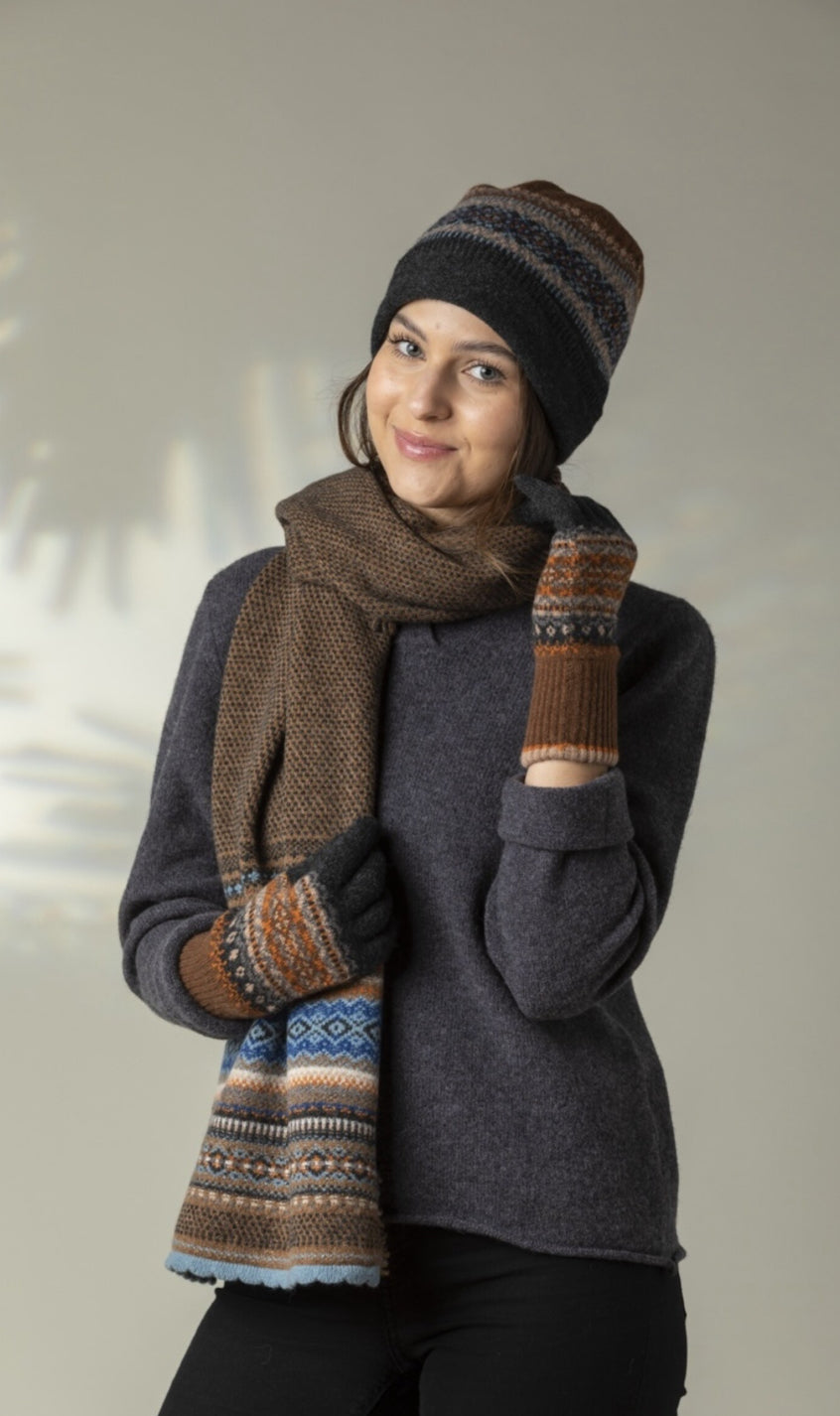 Eribe Knitwear Alpine Scarf In Winter